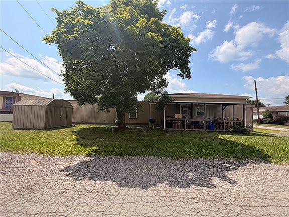 5th image of 3202 46th St