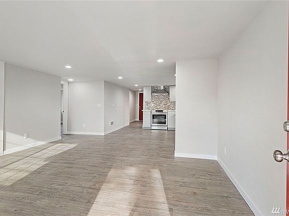 3rd image of 12228 47th Ave S