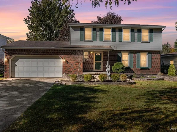 353 Vine Ln, Amherst, NY 14228