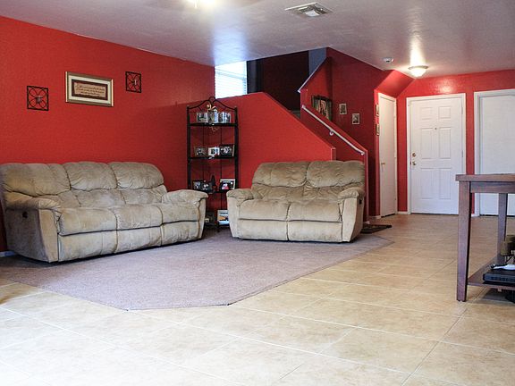 2nd image of 12204 W Dahlia Dr