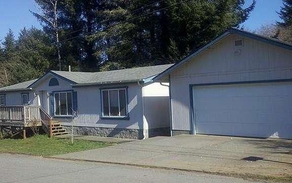 2nd image of 109 Olive St
