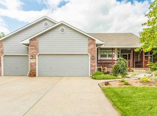 1516 W Jubilee St, Haysville, KS 67060