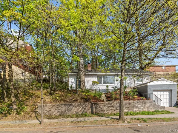 84 Courter Avenue, Yonkers, NY 10705