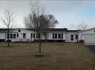 5253 E Dunbar Rd, Monroe, MI 48161