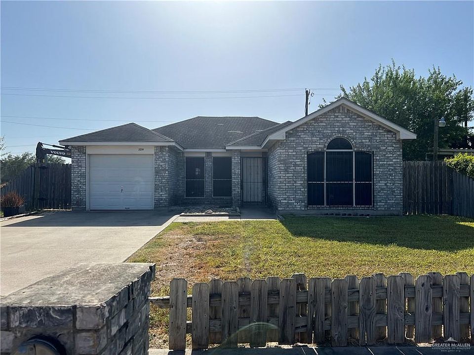 1st image of 3219 Tagle St