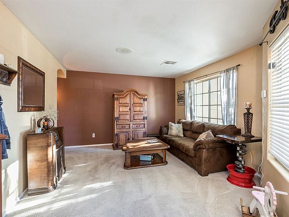 4th image of 8813 N 67th Dr