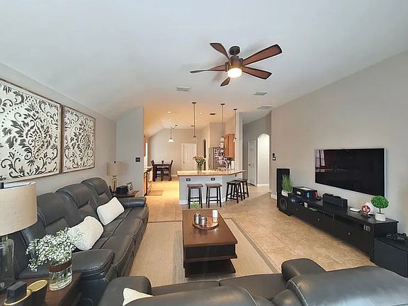 4th image of 7217 Welshman Dr