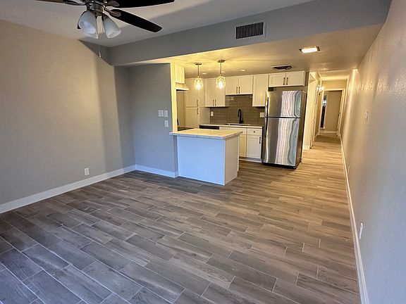 3rd image of 6820 N 35th Ave Unit B