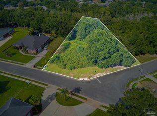 5900 Cromwell Dr, Milton, FL 32571
