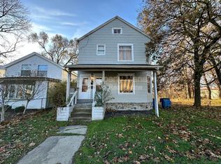 98 Van Buren St E, Battle Creek, MI 49017