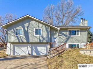 13527 Jefferson Cir, Omaha, NE 68137