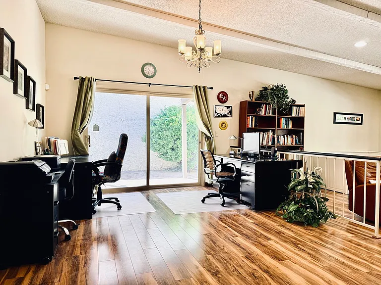 2212 Plaza Del Prado — Photo 18