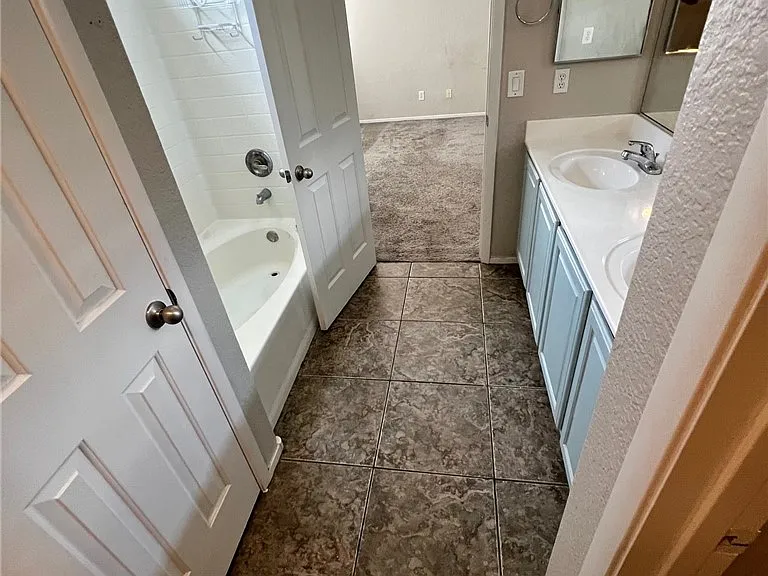 8033 Gallagher Island St — Photo 18