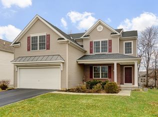935 Sapphire Flame Dr, Delaware, OH