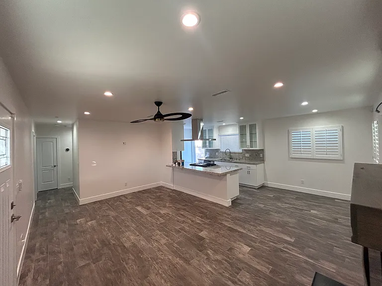 4940 W 123rd St — Photo 22