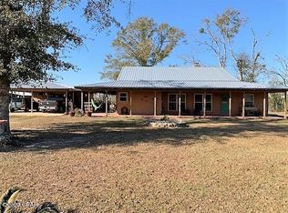 1911 Mill Rd, Cottondale, FL 32431