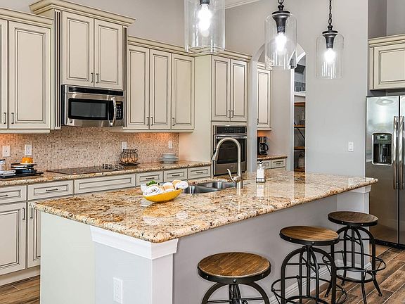 3rd image of 8810 SW Montova Way