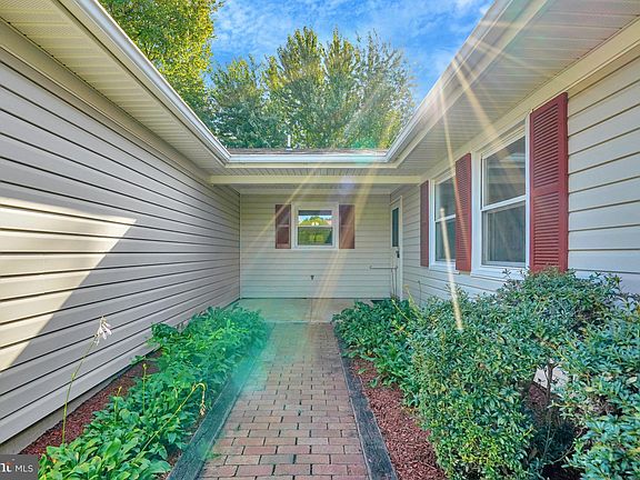 5th image of 13147 Penndale Ln