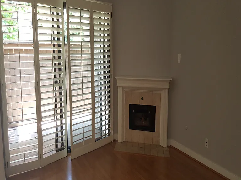 638 Wilcox Ave — Photo 8