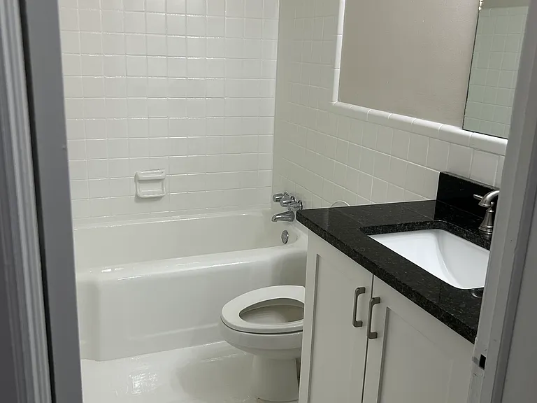 512 W 4th Ave #A — Photo 5