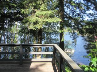 12267 N Woodland Beach Dr, Hauser, ID 83854