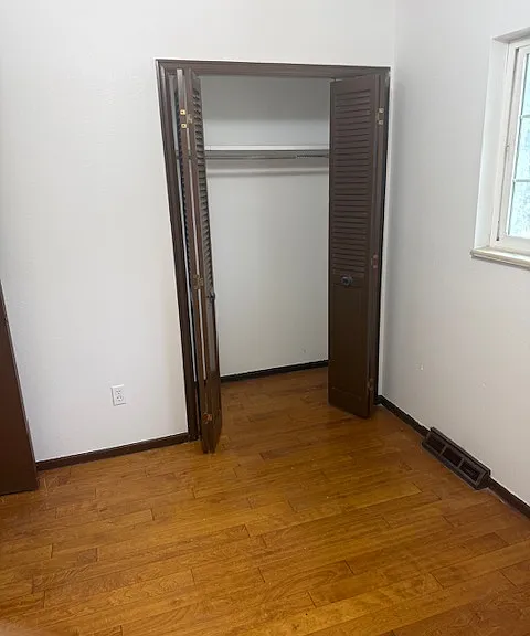 477 Oswego Ct — Photo 27