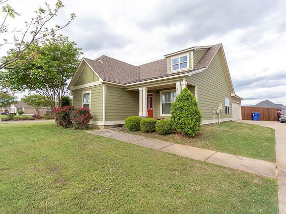 4th image of 2198 Addison Way