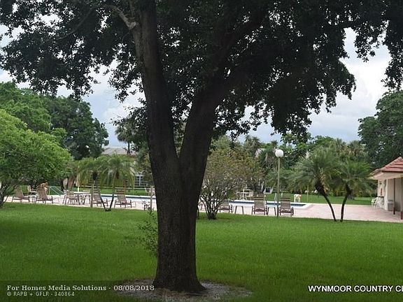 3rd image of 1501 Cayman Way APT K1
