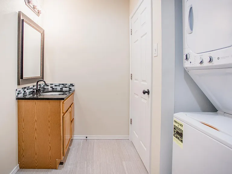 1231 N Lbj Dr #2 — Photo 9