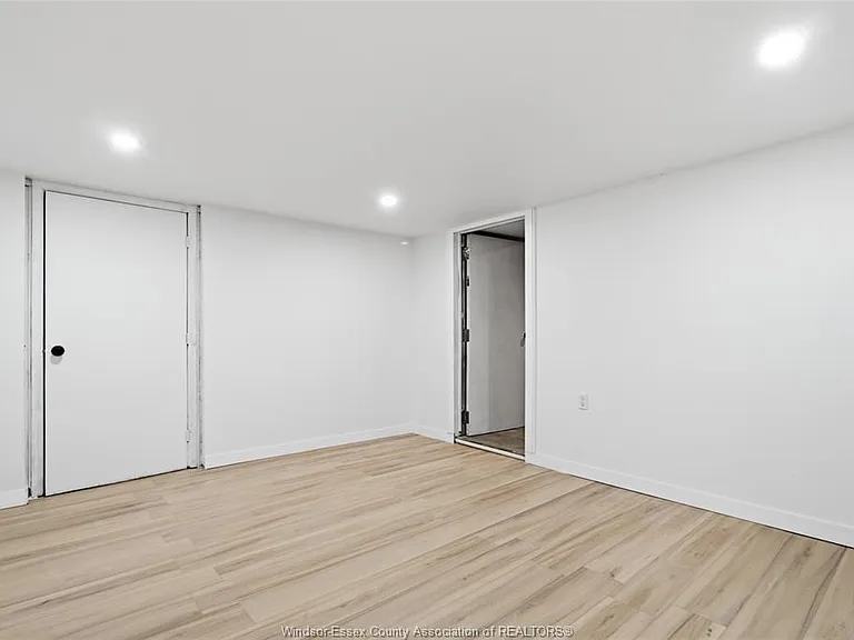 1784 Partington Ave #LOWER — Photo 8