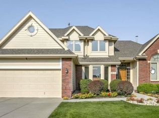 10113 S 176th St, Omaha, NE 68136