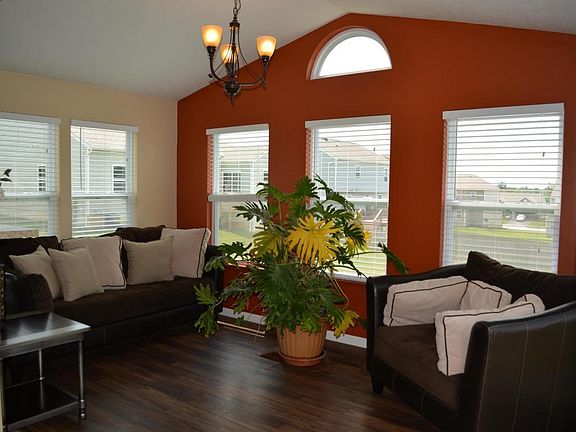 5th image of 1416 Hoovler Way