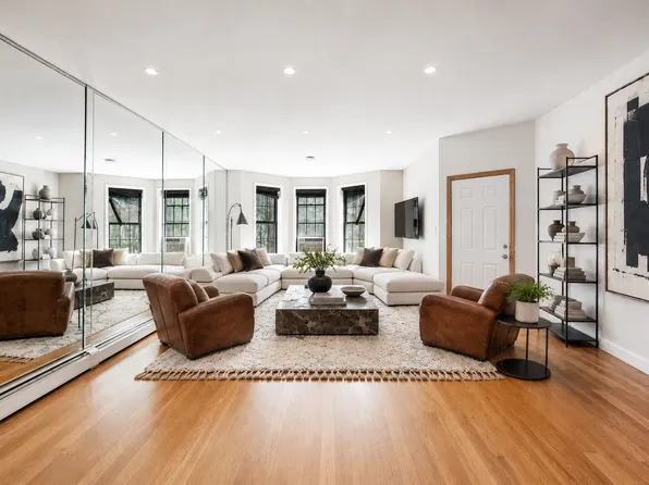 479 Bainbridge Street image 1 of 19
