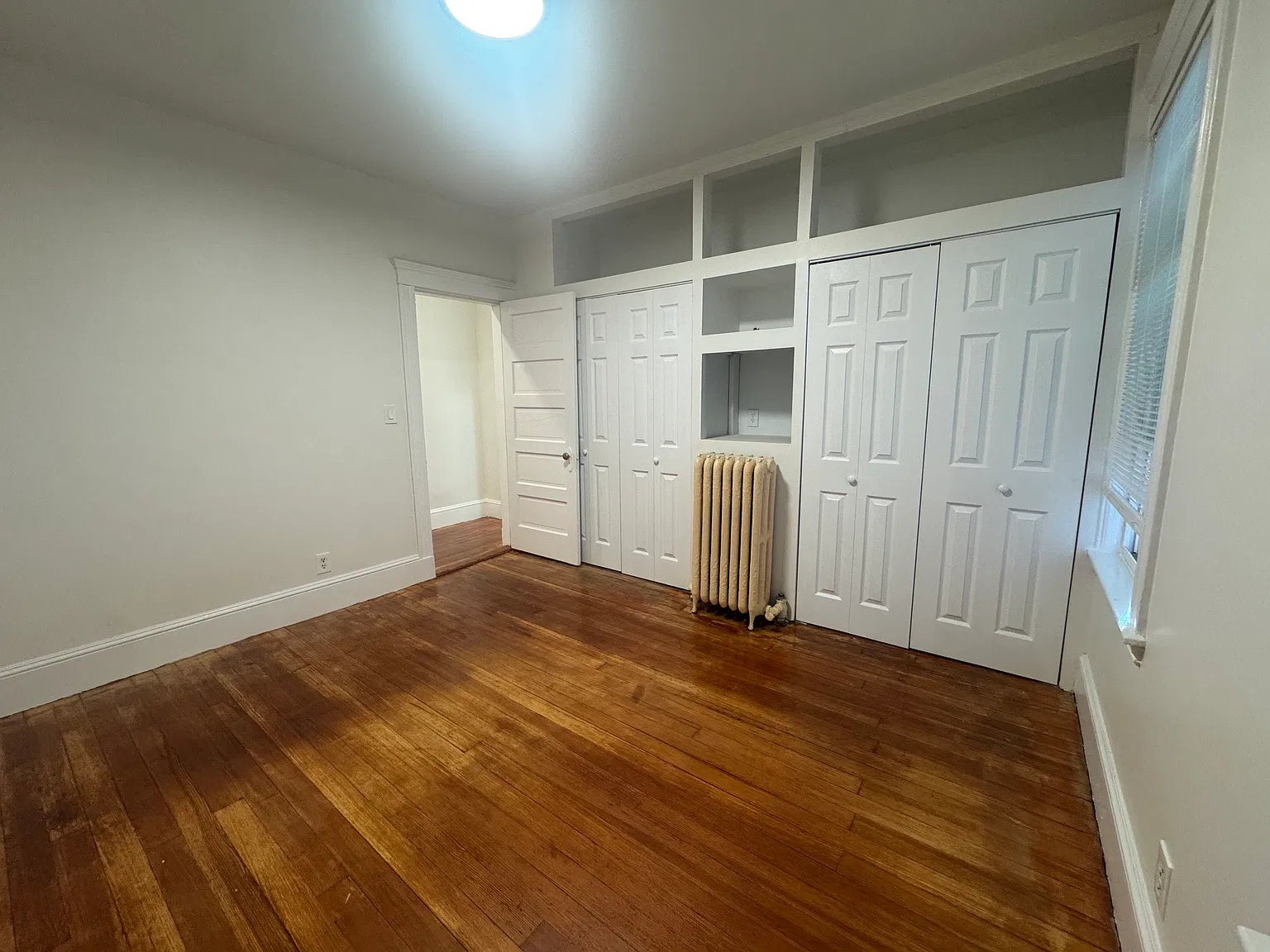 3 bed, 1200 sqft, $3,500 — Photo 4