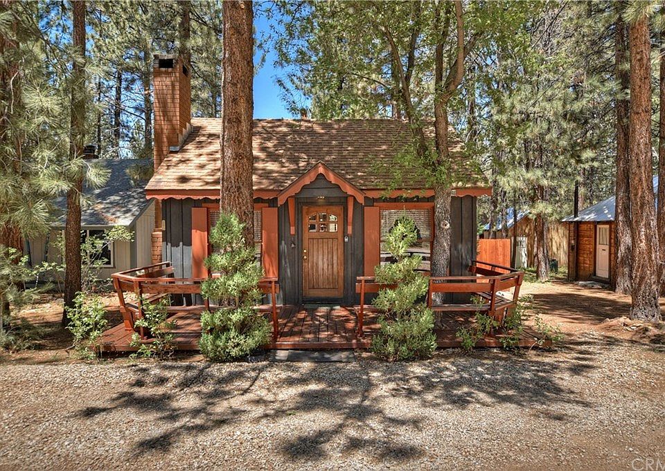 1st image of 42646 La Cerena Ave