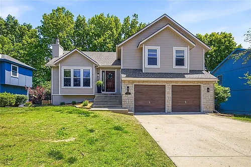 15209 Lamar Ave Photo 1
