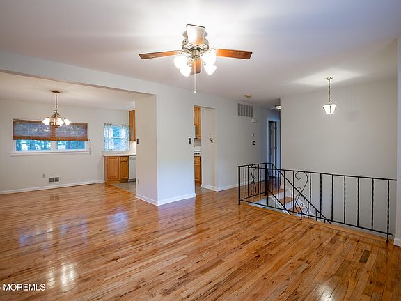 2nd image of 2152 Dover Pines Avenue
