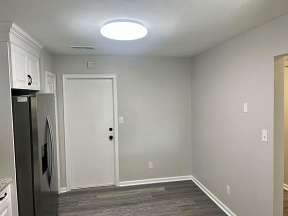 5th image of 1716 Alvena Ln