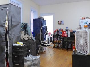 864 Huntington Ave #1, Boston, MA 02115