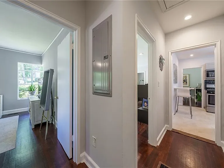 1920 W Forrest Ave — Photo 15