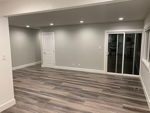 5th image of 1382 Darryl Dr