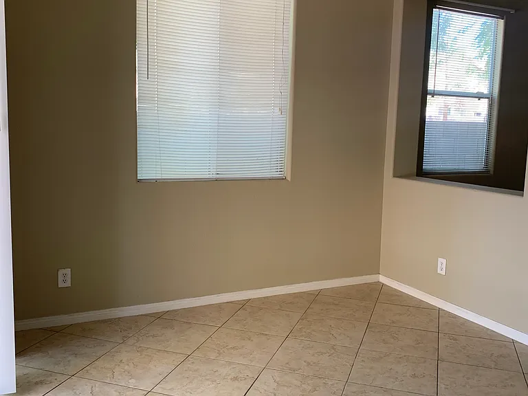 1340 Oak Village Ave — Photo 8