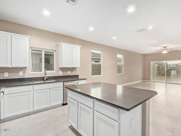24179 W Ripple Rd — Photo 12