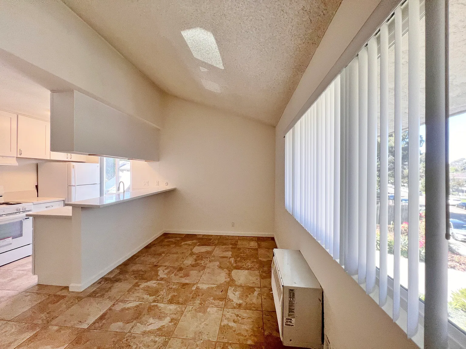 1 bed, 525 sqft, $1,895 — Photo 4