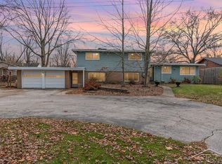 3296 Hidden Rd, Bay City, MI 48706