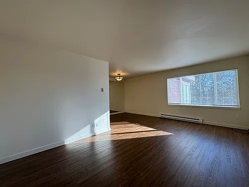 Floor plan 305