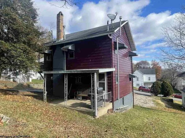 804 Glenn Ave, Fairmont, WV 26554