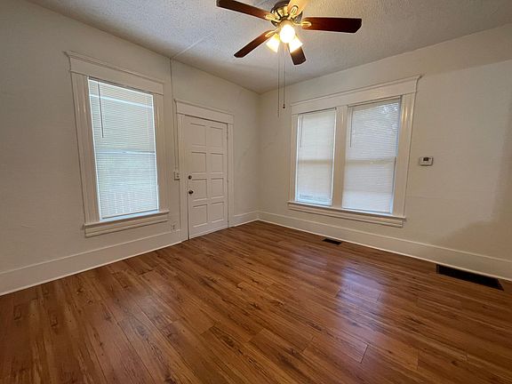 3rd image of 214 S Cedar Ave APT 2