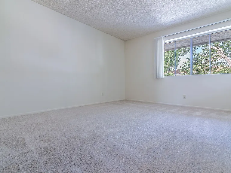 Camarillo Oaks — Photo 20