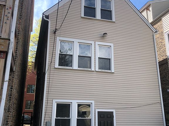 3rd image of 2326 W Palmer St APT 1